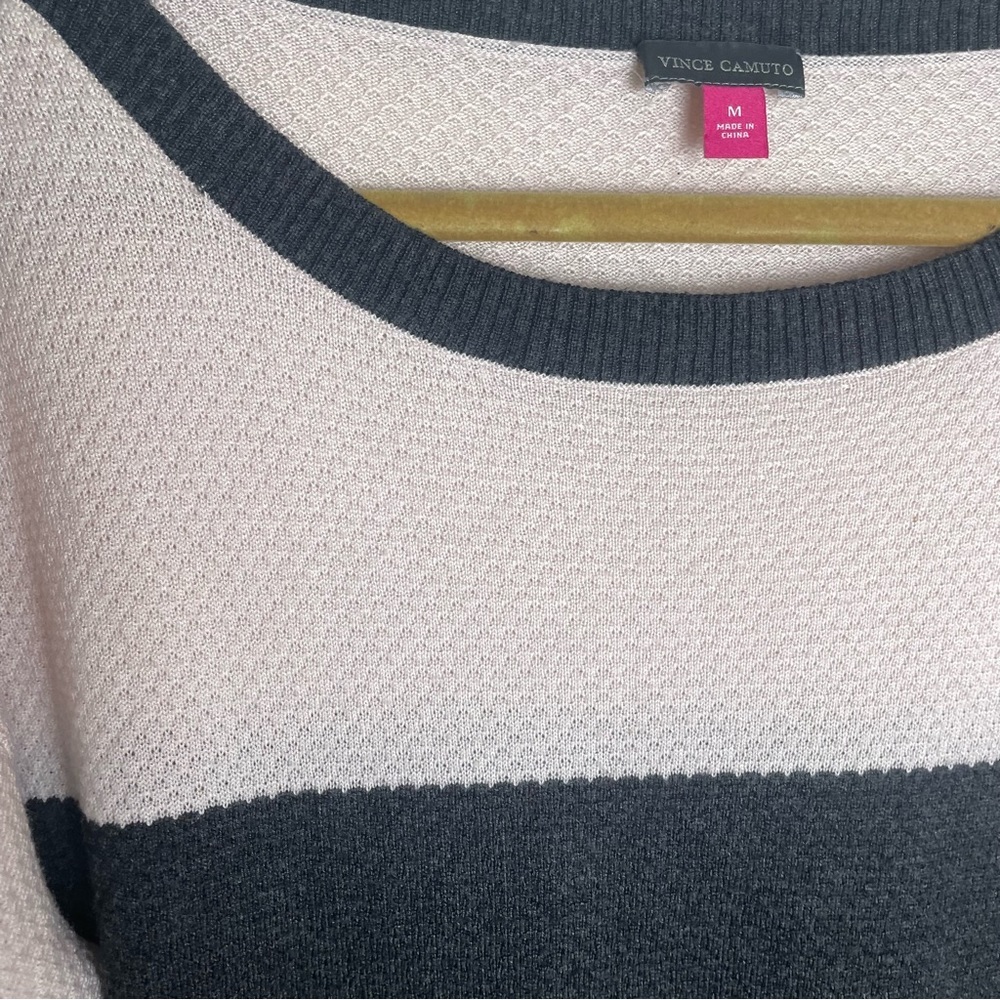 Vince Camuto Color Block Crew Neck Long Sleeve Top - Picture 3 of 8